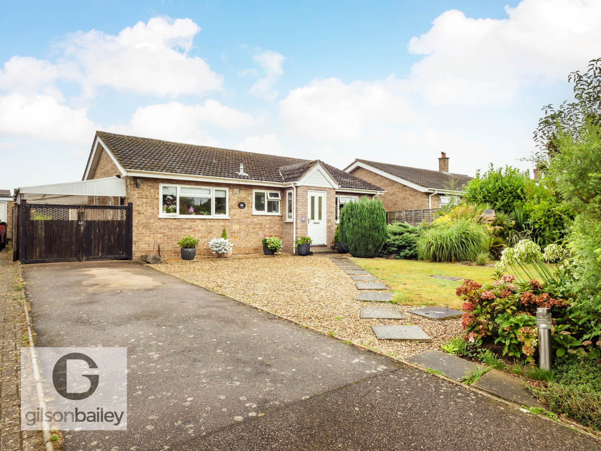 Salhouse Road, Little Plumstead